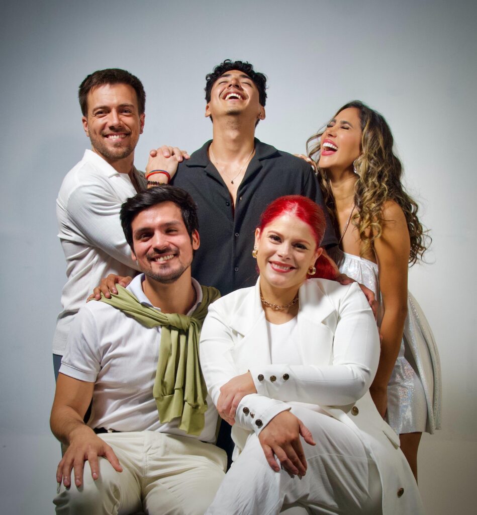 Julián Zucchi y Melissa Paredes