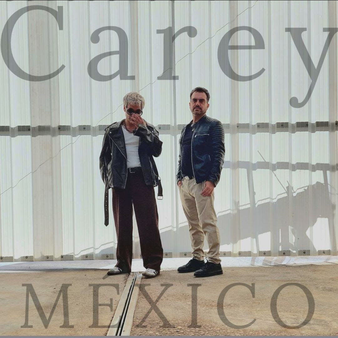 CAREY DE GIRA EN MÉXICO