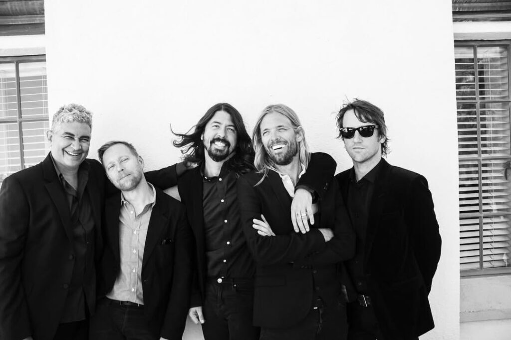 FOO FIGHTERS