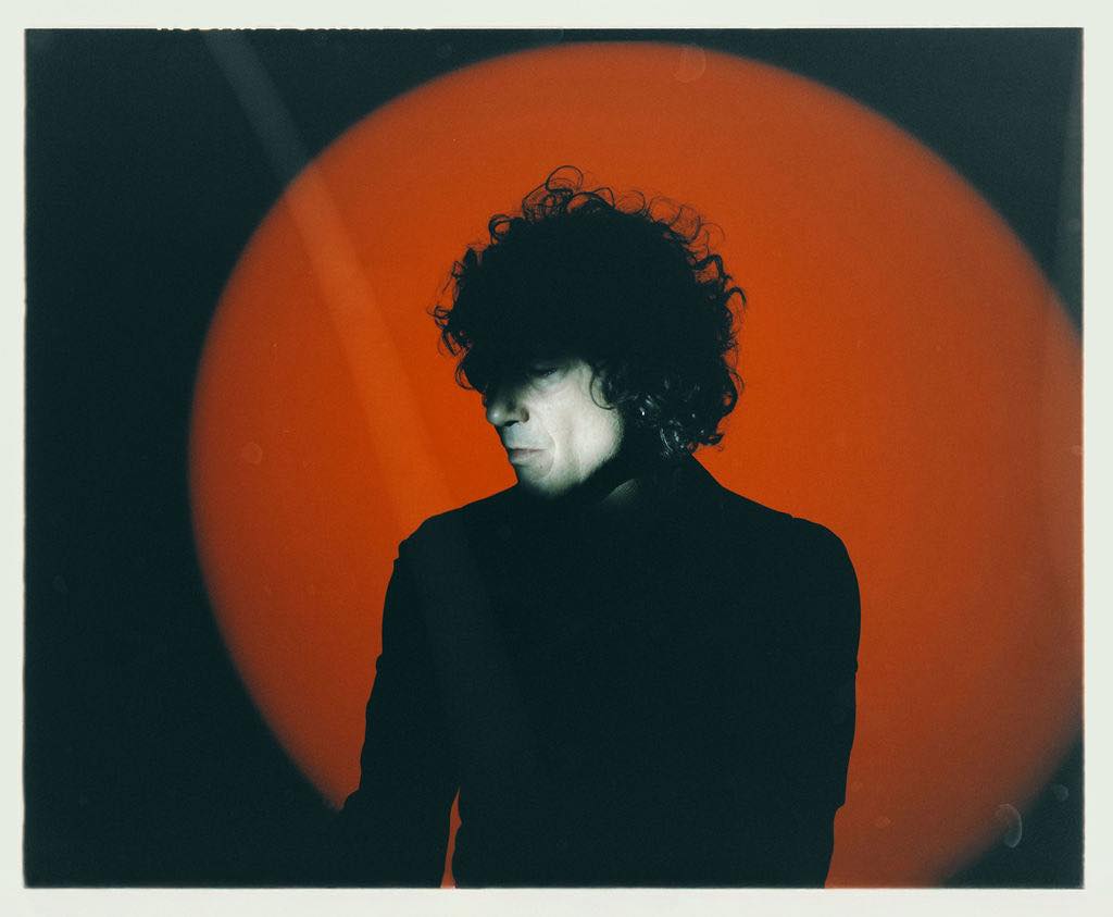Enrique Bunbury anuncia gira internacional con nuevo álbum y fechas en México