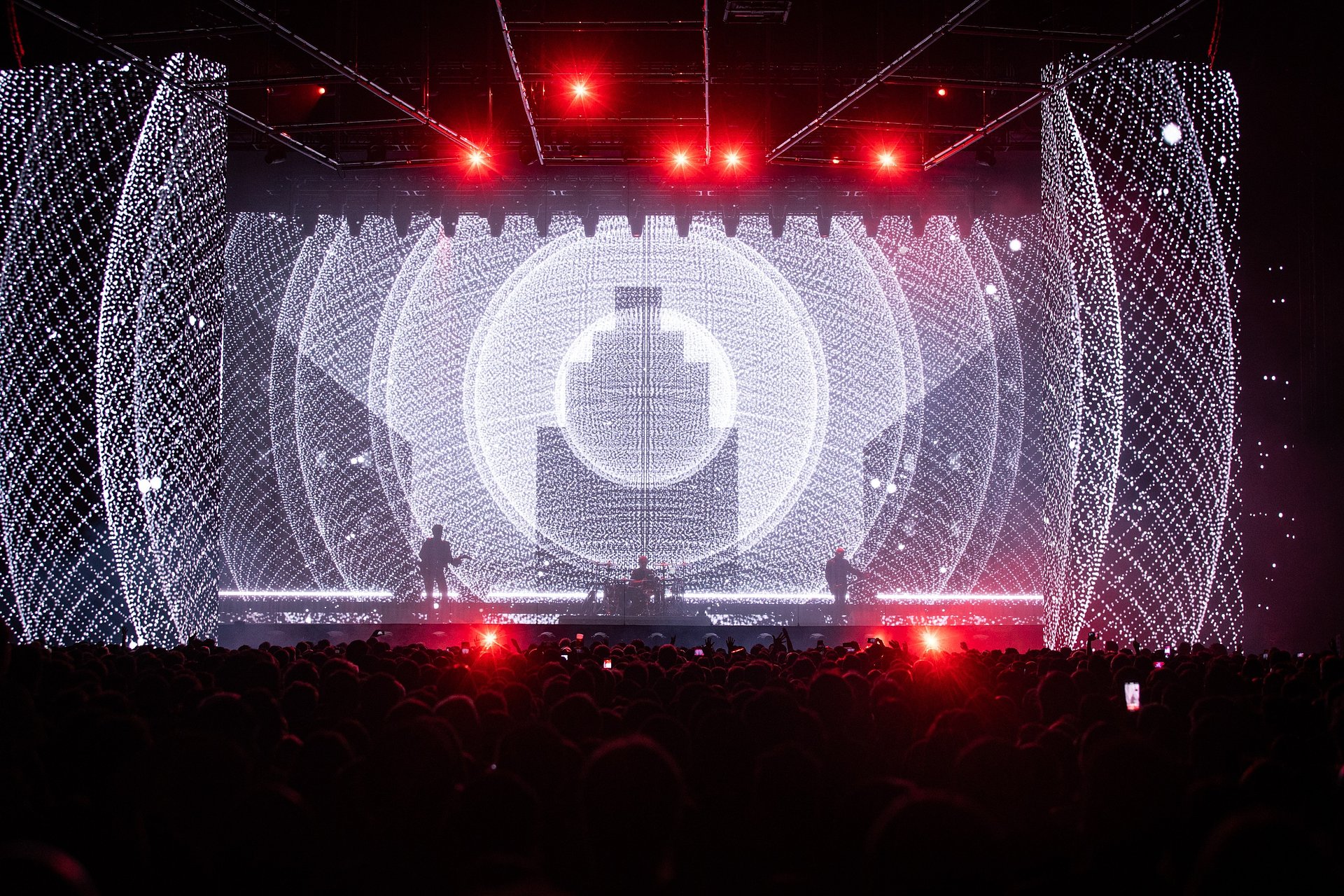 Soda Stereo ECOS inicia una nueva era tras su impactante debut en Argentina y alista su llegada a México