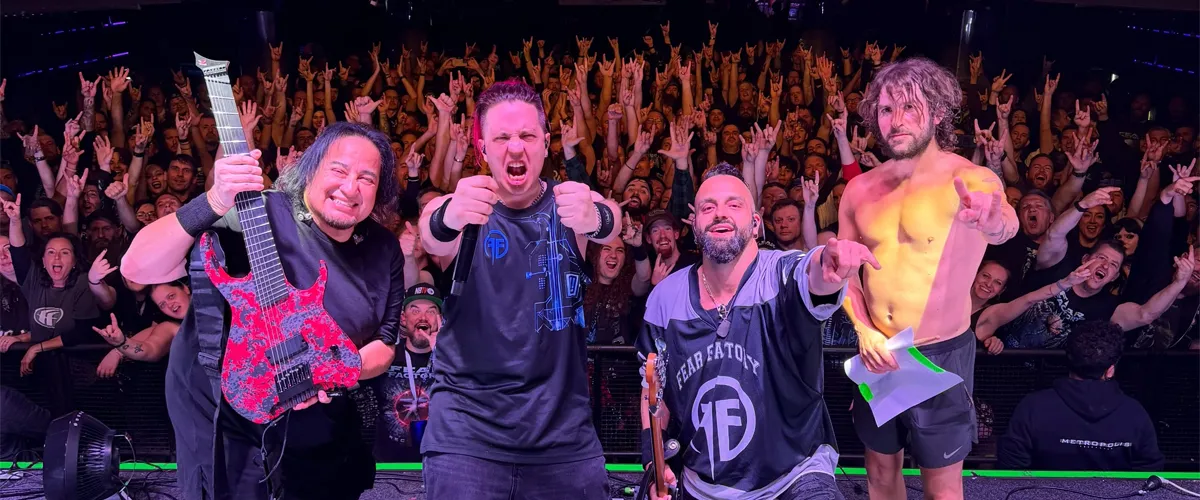 Dino Cazares de Fear Factory lamenta muerte de fan tras show en Sídney