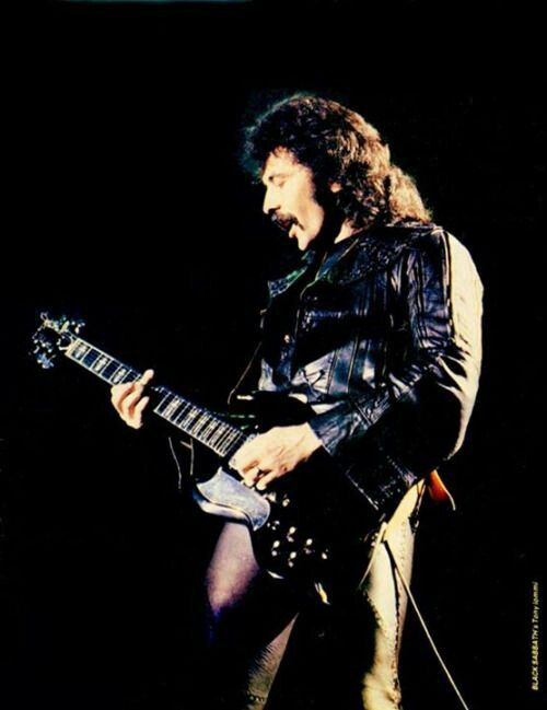Tony Iommi de Black Sabbath, homenajeado en Birmingham