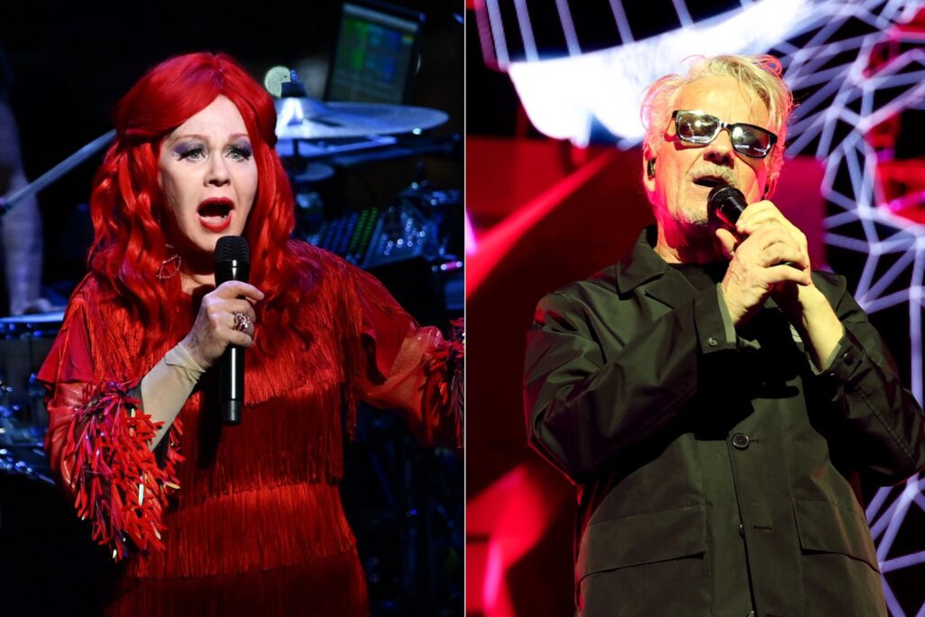 The B-52's y Devo anuncian gira conjunta en 2026