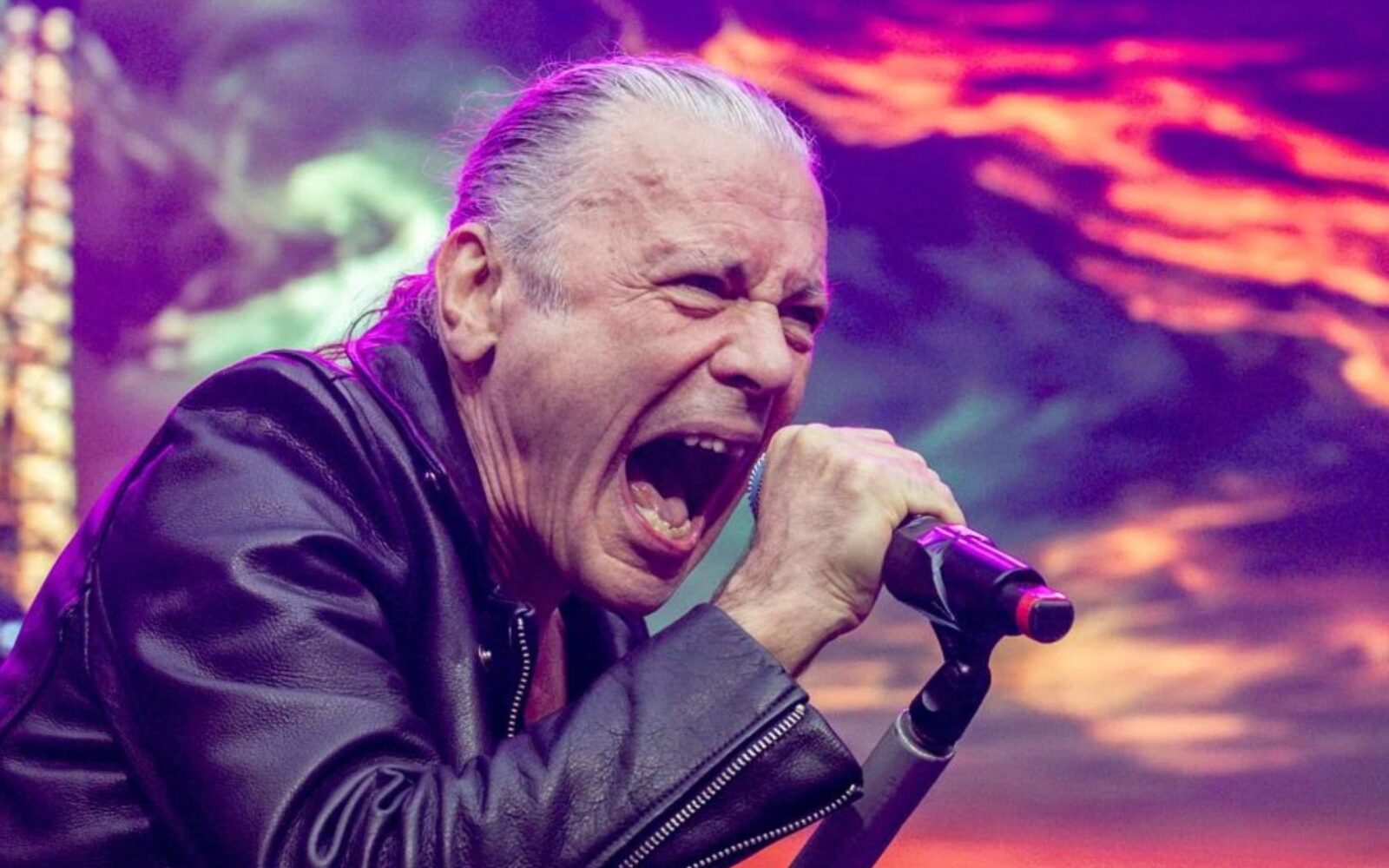Nicko McBrain anuncia gira de monólogos para 2026 promocionando su autobiografía