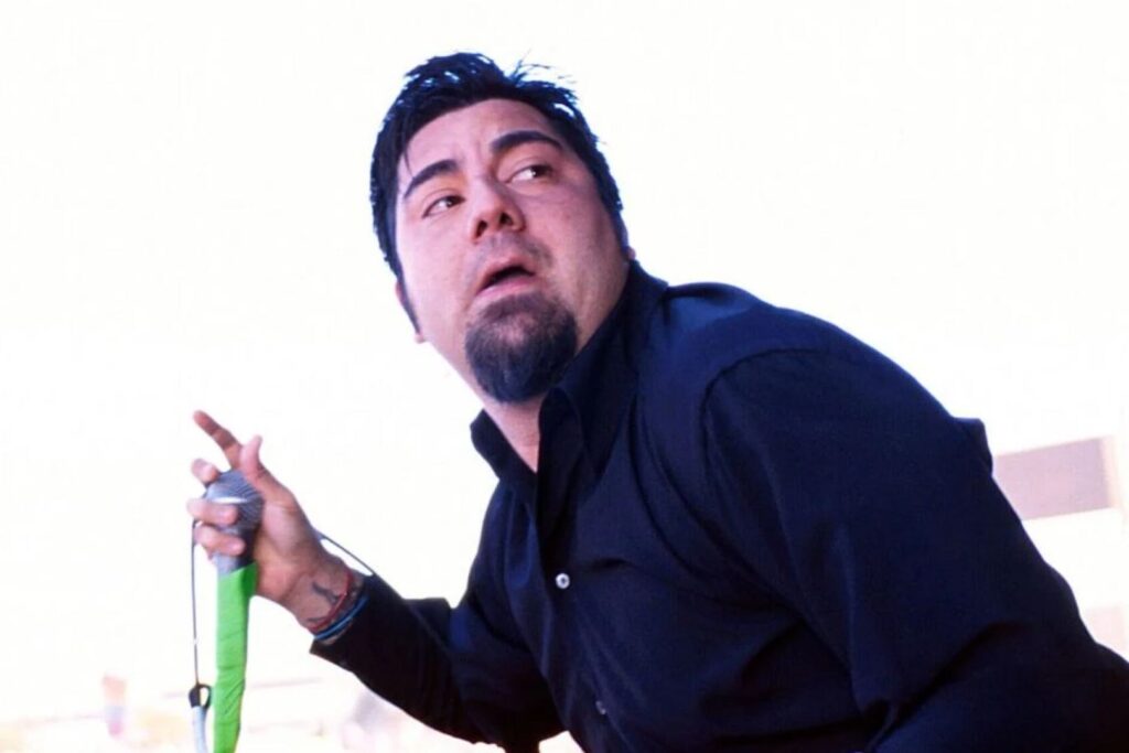 Material inédito de Eros de Deftones desata debate entre fans