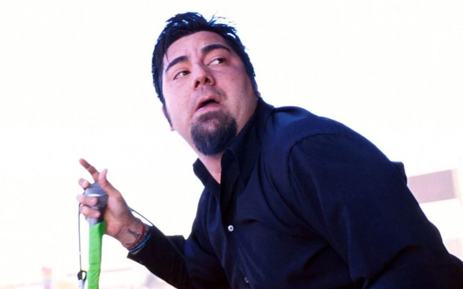 Material inédito de Eros de Deftones desata debate entre fans