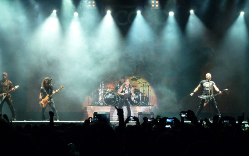 Accept celebra su 50 aniversario con una version de Balls To The Wall