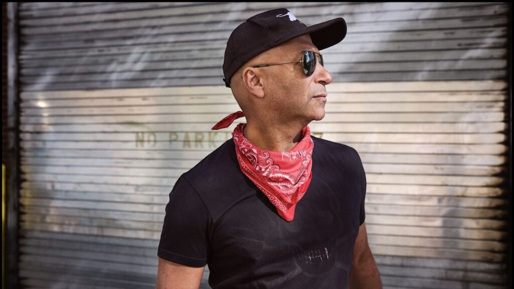 Tom Morello anuncia su nuevo disco solista con invitados estelares