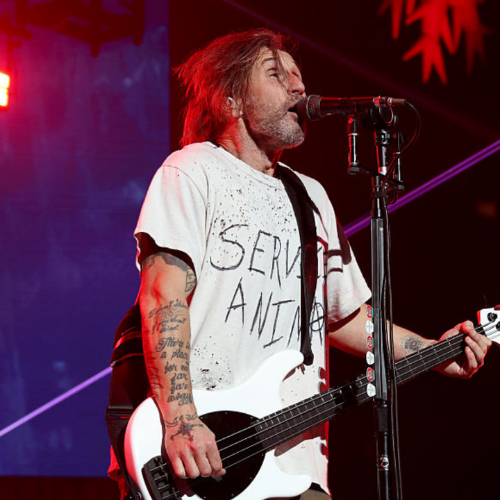 Eric Bass de Shinedown se retira temporalmente de la gira actual