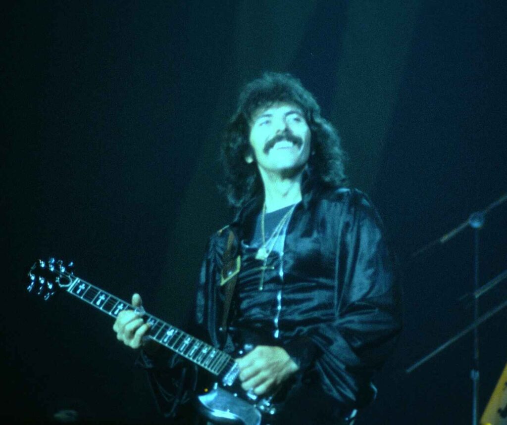 Tony Iommi revela detalles de su ultimo mensaje con Ozzy Osbourne