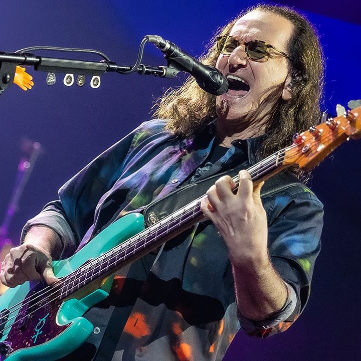 Geddy Lee revela la emotiva cancion que siempre lo hace llorar