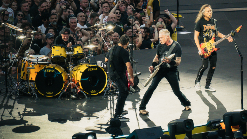 Metallica deslumbra en su primera noche en el estadio de Londres