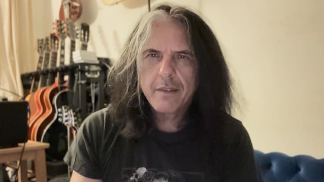 Alex Skolnick de Testament elogia la técnica de Angus Young