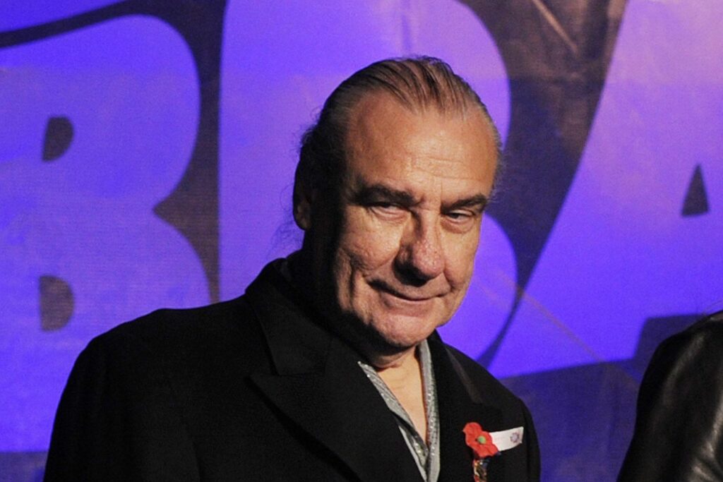 Bill Ward de Black Sabbath explica el uso de su silla de ruedas
