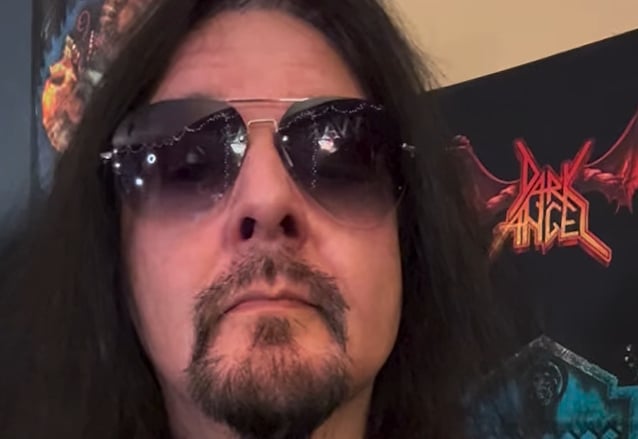 Gene Hoglan reflexiona sobre el documental Death By Metal de Chuck