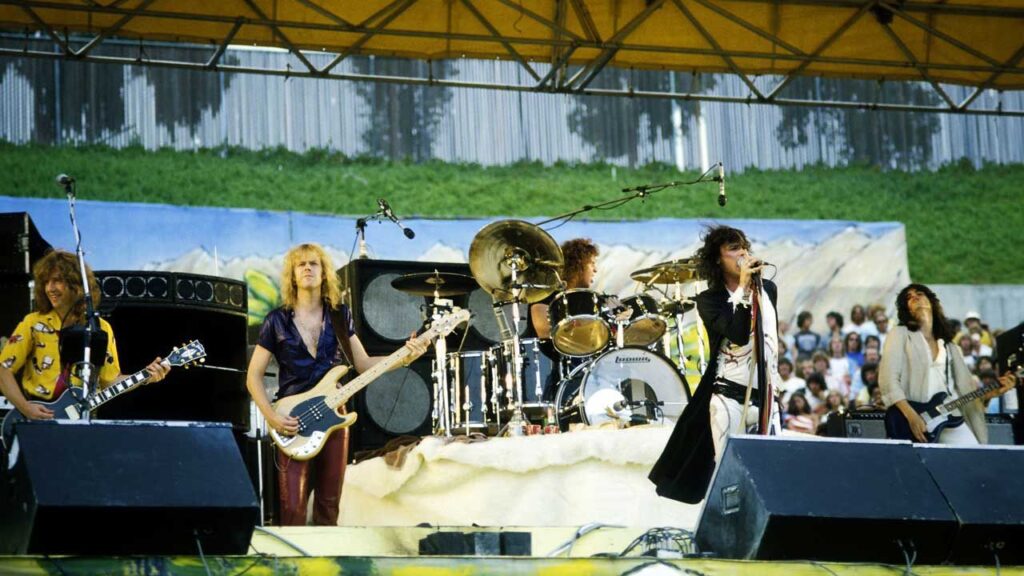 El caos y los excesos en el legendario World Series of Rock de 1979