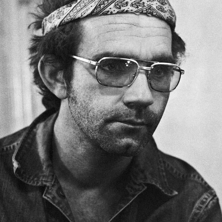 J.J. Cale mantiene su esencia relajada en el clásico disco Okie