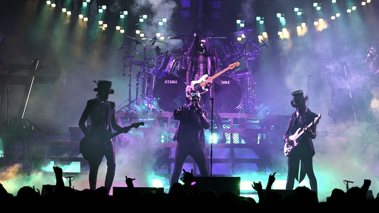 Ghost estrena la interpretacion en directo de Umbra en cines