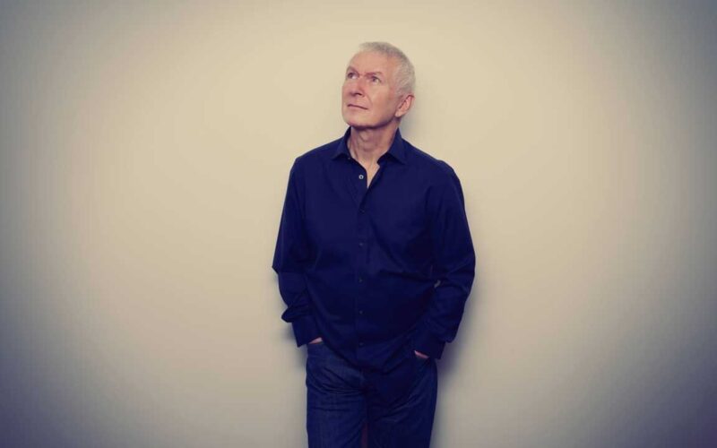 Danny Bowes anuncia su gira de charlas Under Pressure