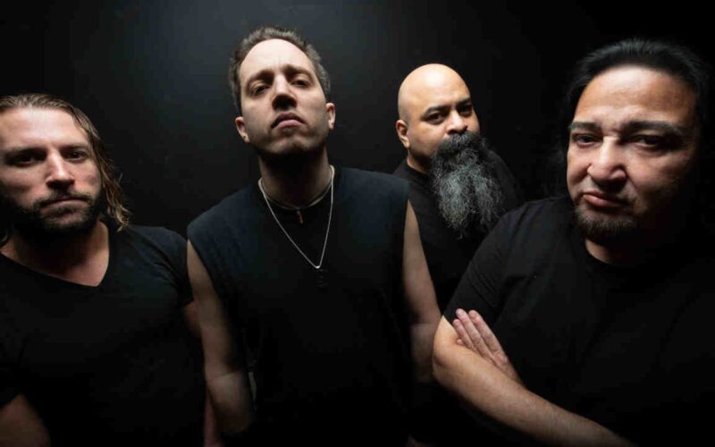 Fear Factory regresa con Roboticist y una conexion secreta