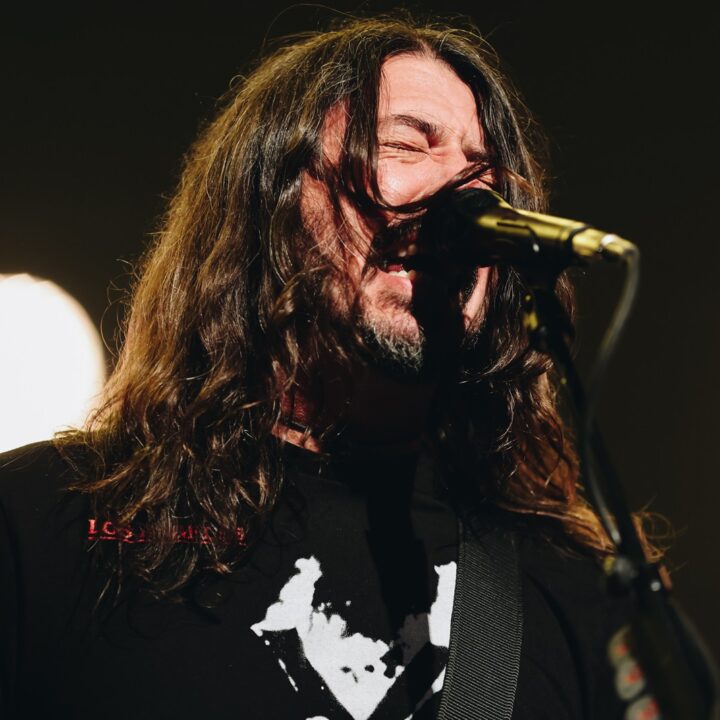 Foo Fighters sorprende a sus seguidores con un nuevo EP en directo