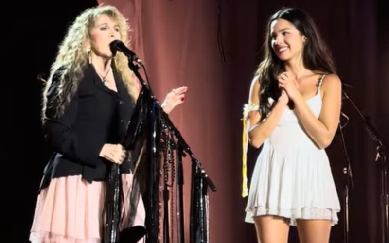 Stevie Nicks interpreta Landslide junto a Olivia Rodrigo