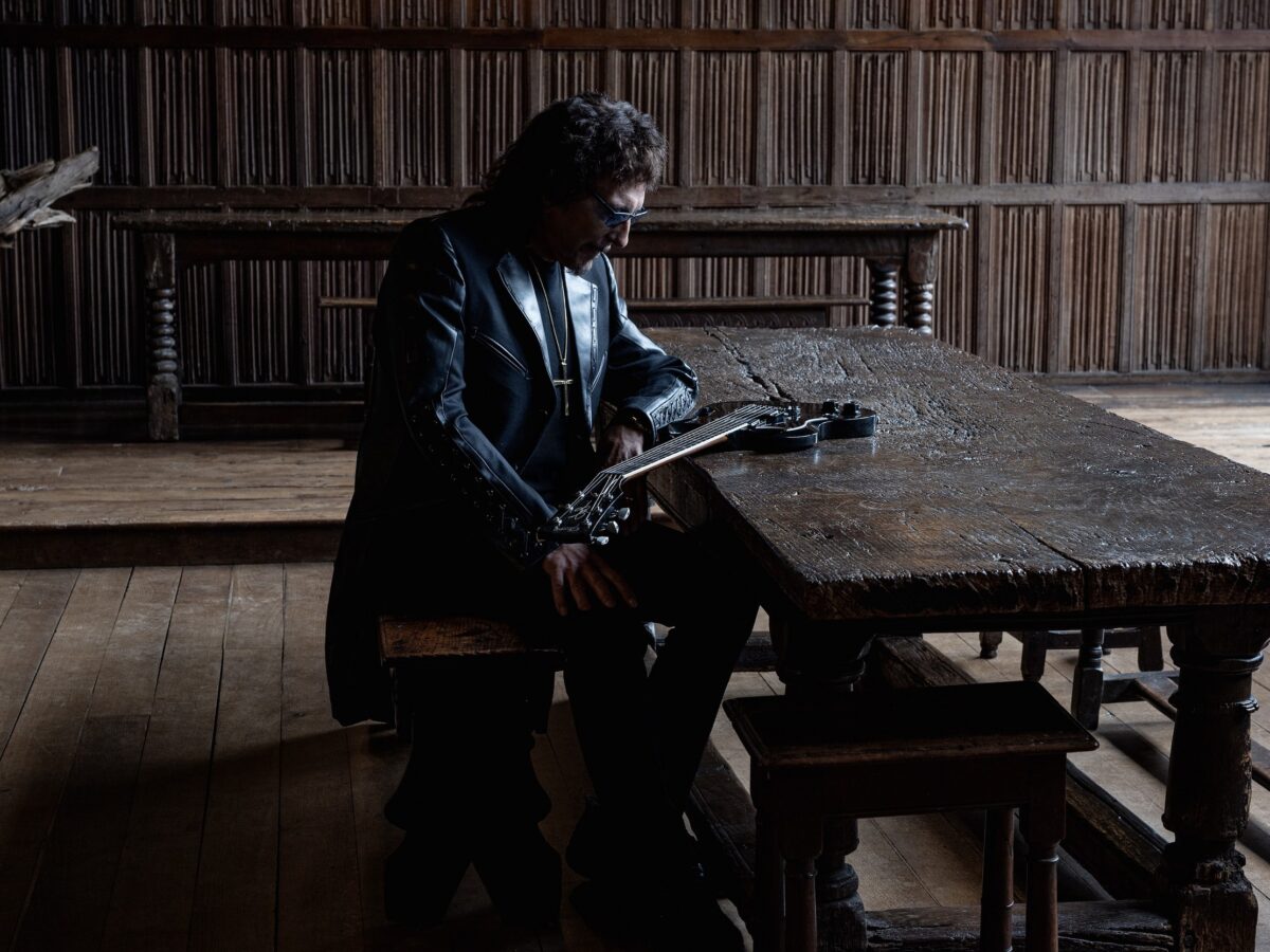 Tony Iommi prepara nuevo disco solista tras años de silencio