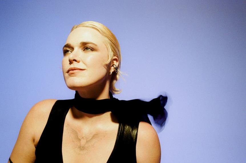 brennan wedl publica su álbum homónimo y comparte el single high priestess