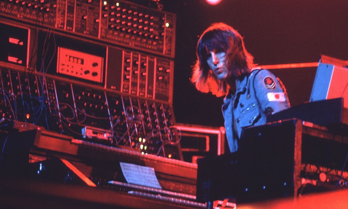 Cuando Keith Emerson intento conseguir un sintetizador Moog gratis