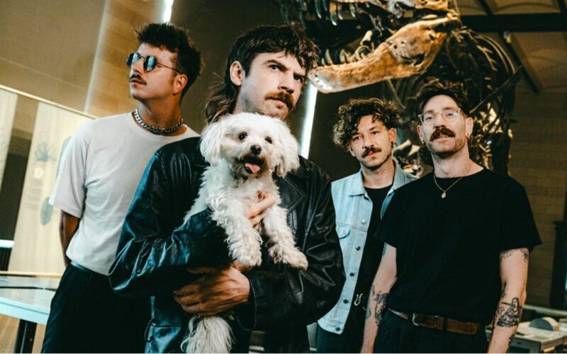 Ronker redefine el sonido pesado con su furia sonora y actitud punk