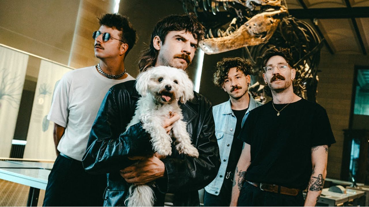 Ronker redefine el sonido pesado con su furia sonora y actitud punk