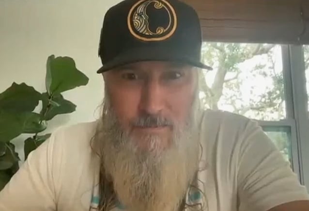 Troy Sanders recuerda la colaboracion con Geezer Butler en Mastodon