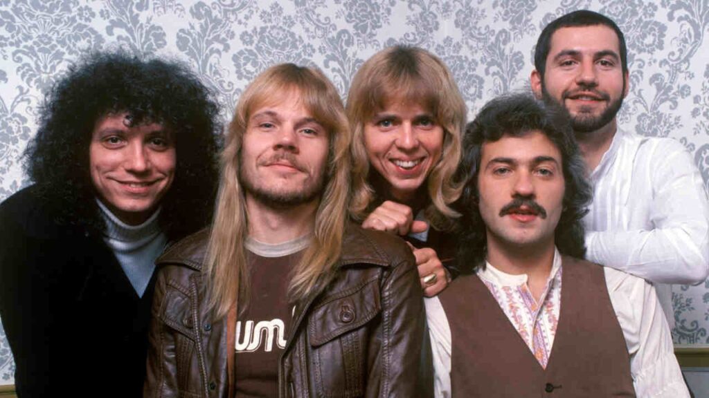 Dennis DeYoung revela los secretos de diez canciones legendarias de Styx