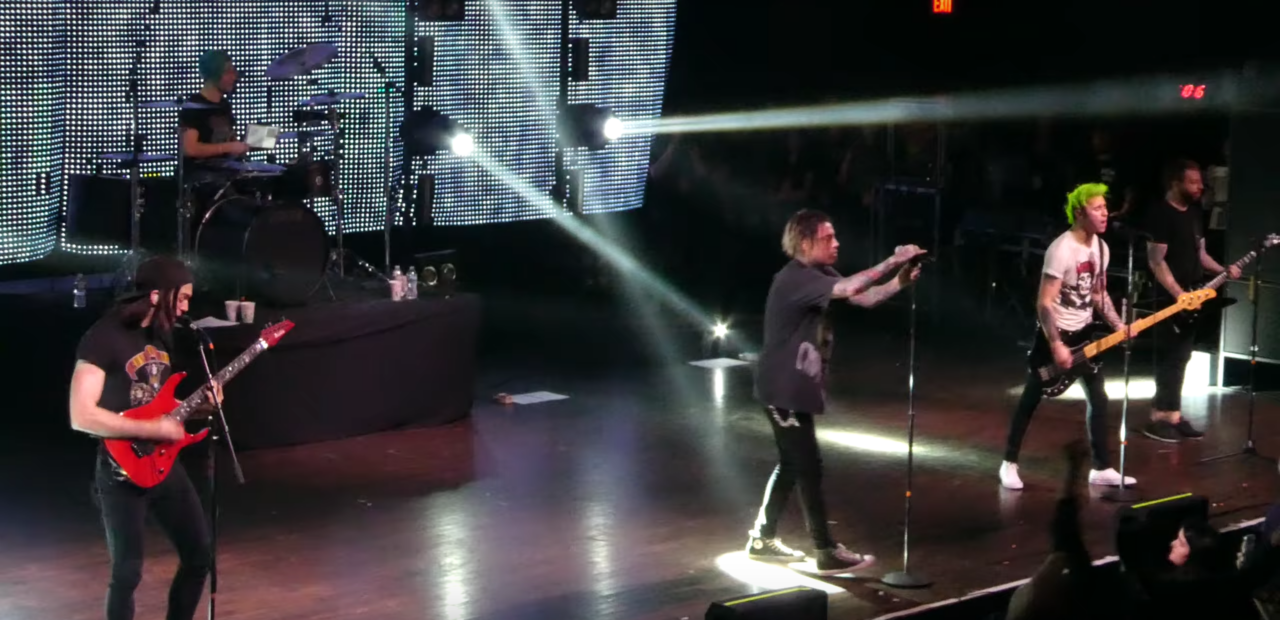 Falling in Reverse une a Corey Taylor y Serj Tankian en nuevo sencillo