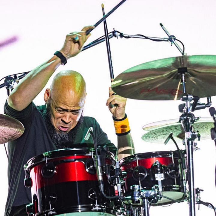 Pearl Jam ensaya con Abe Laboriel Jr. como posible nuevo baterista