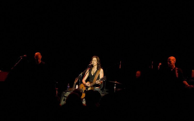 Brandi Carlile Burn the Setlist: gira de peticiones y fechas