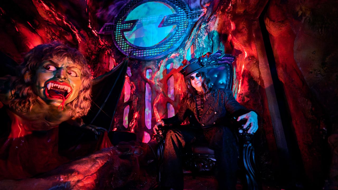 Ozzy Osbourne inaugura una terrorífica experiencia en Universal Studios