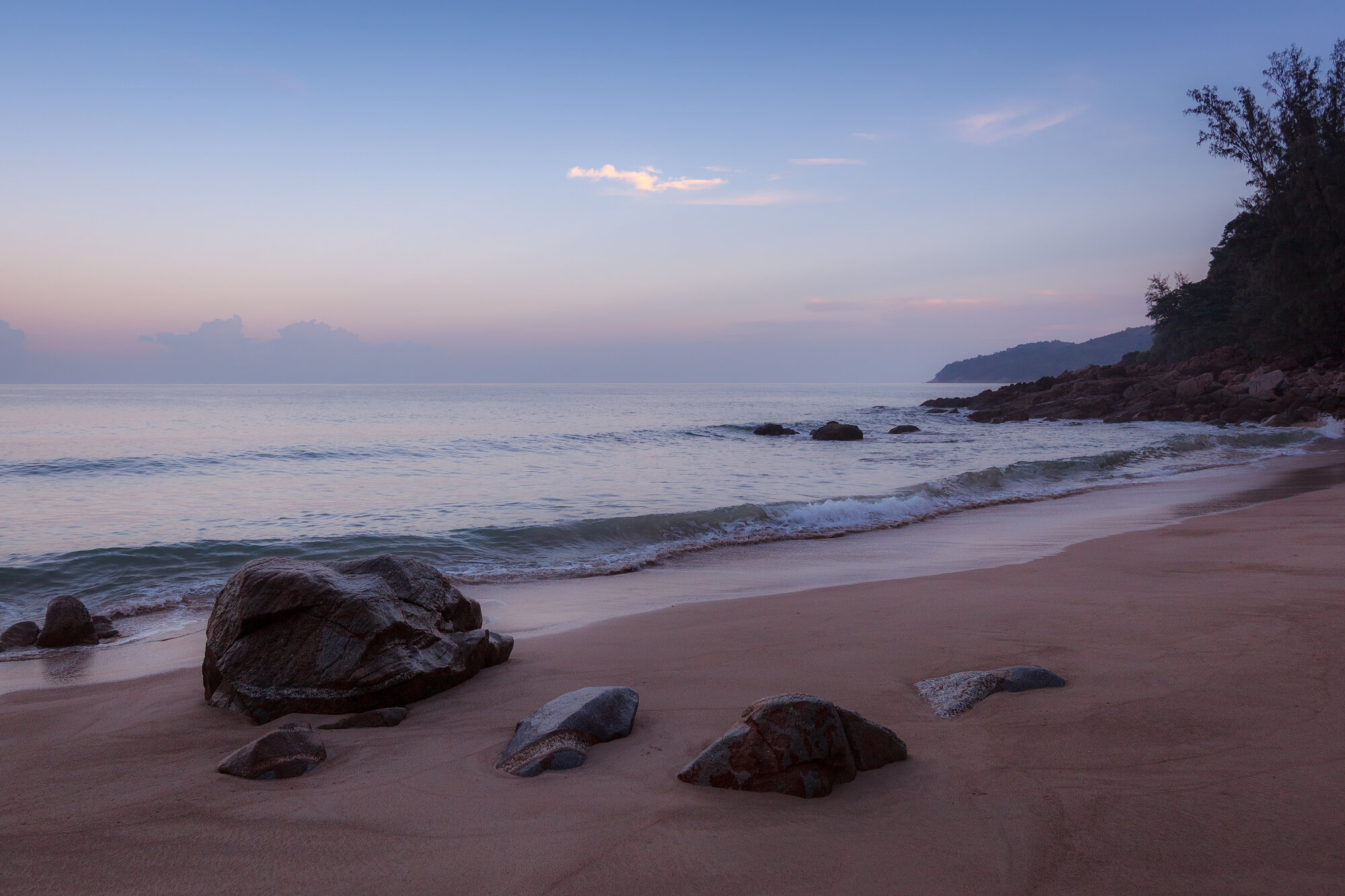 Playa en Phuket, Tailandia, ciudad natal de Nene Royal