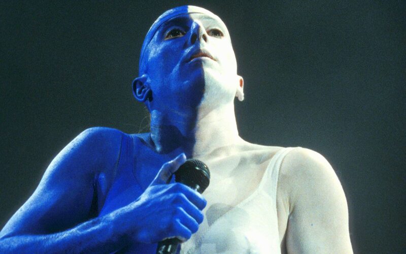 Tool reflexiona sobre sus dos primeras décadas de provocación artística