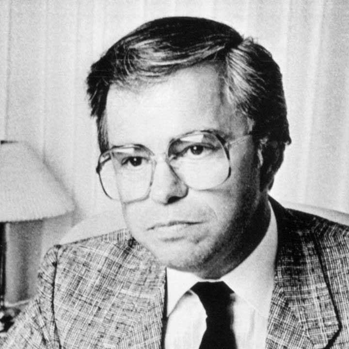Jim Bakker, el polémico televangelista que inspiró himnos del rock, fallece a los 86 años