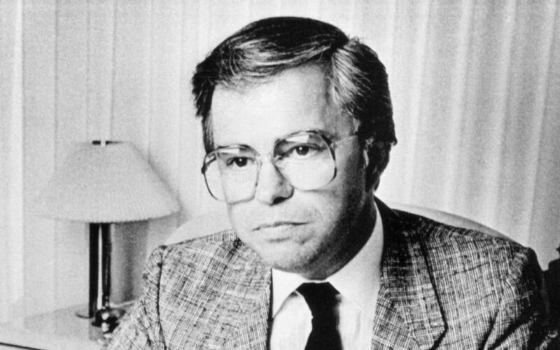 Jim Bakker, el polémico televangelista que inspiró himnos del rock, fallece a los 86 años