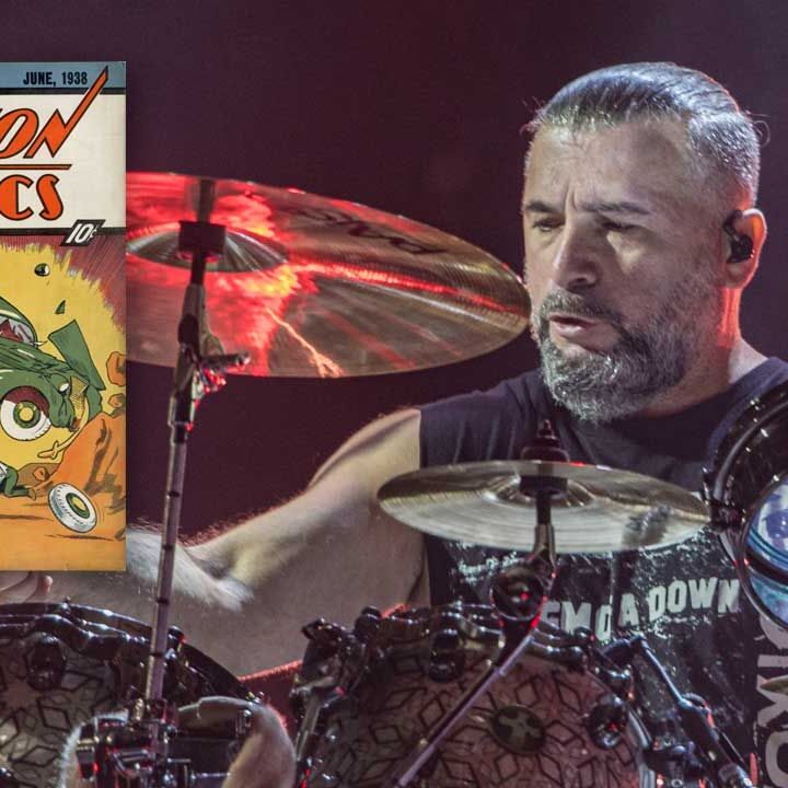 John Dolmayan gasta una fortuna en historietas de Superman