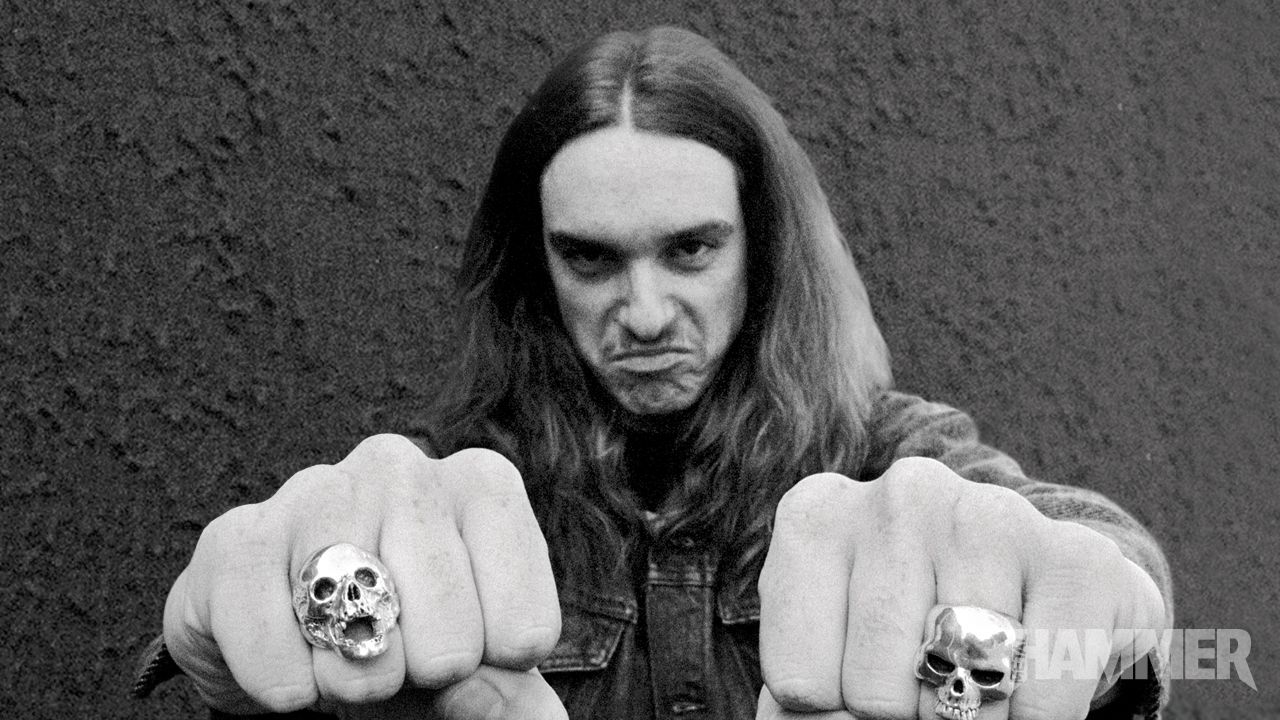 Metal Hammer rinde homenaje a Cliff Burton