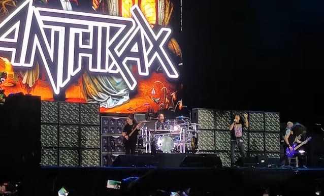 Anthrax recluta al baterista Derek Roddy para su show en Mexico