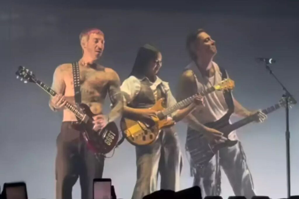 Joven ganadora de America's Got Talent sorprende al unirse a gran banda de rock
