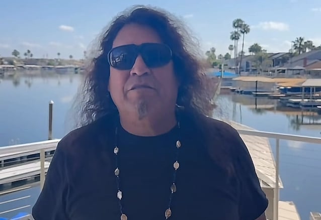 Chuck Billy de Testament anuncia firma de libros para su memoria
