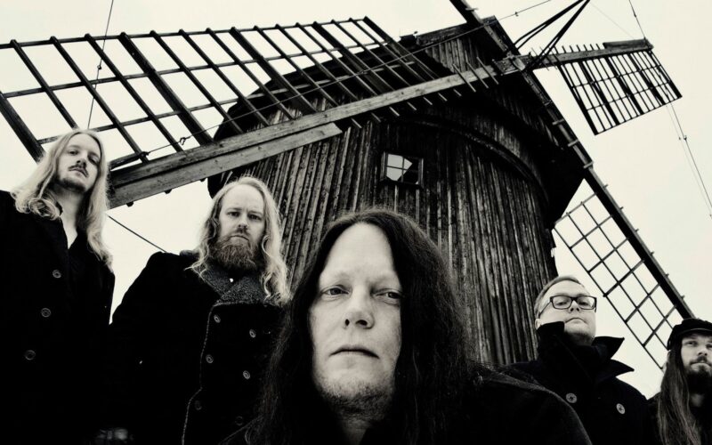 Katatonia consolida su maestria progresiva con el legado de Dead End Kings
