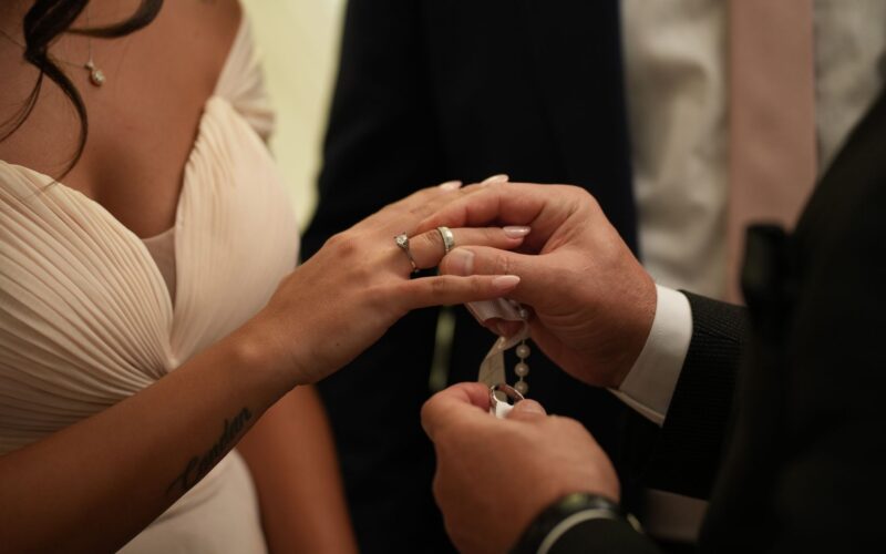 Paul McCartney explica por qué tocó en la boda de Taylor Swift