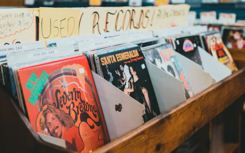 Record Store Day Black Friday 2026: Lo que llega en vinilo